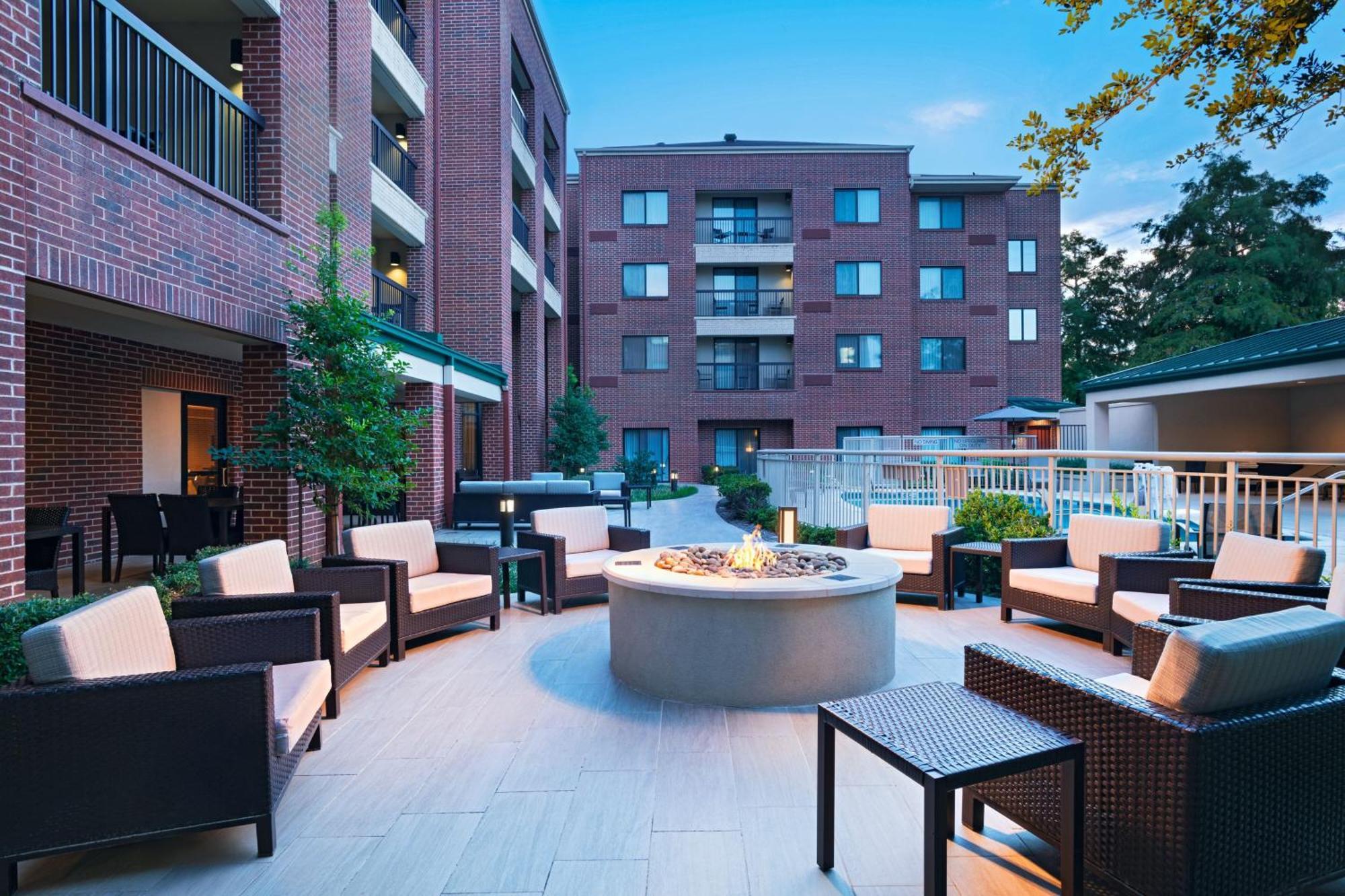 Courtyard Dallas Dfw Airport South/Irving Exterior foto